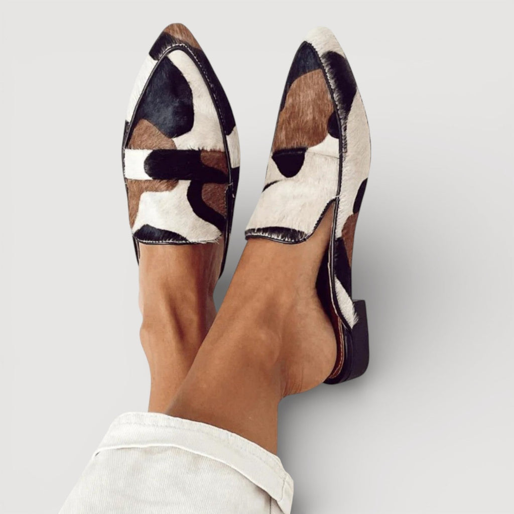 Mocasines elegantes Vega Madrid Velle de color marrón con detalles en cuero y suela de goma, estilo clásico y sofisticado
