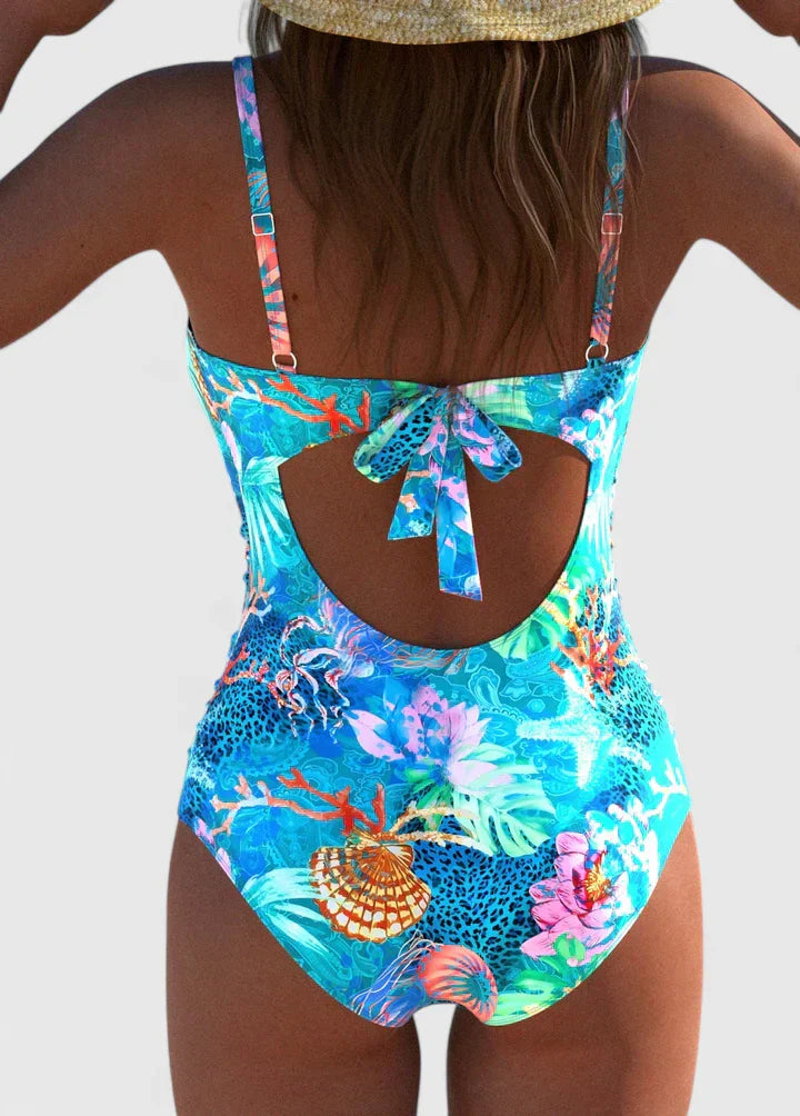Bañador sofisticado Meloryanne de Vega Madrid en color negro con diseño elegante, mostrado en la imagen.