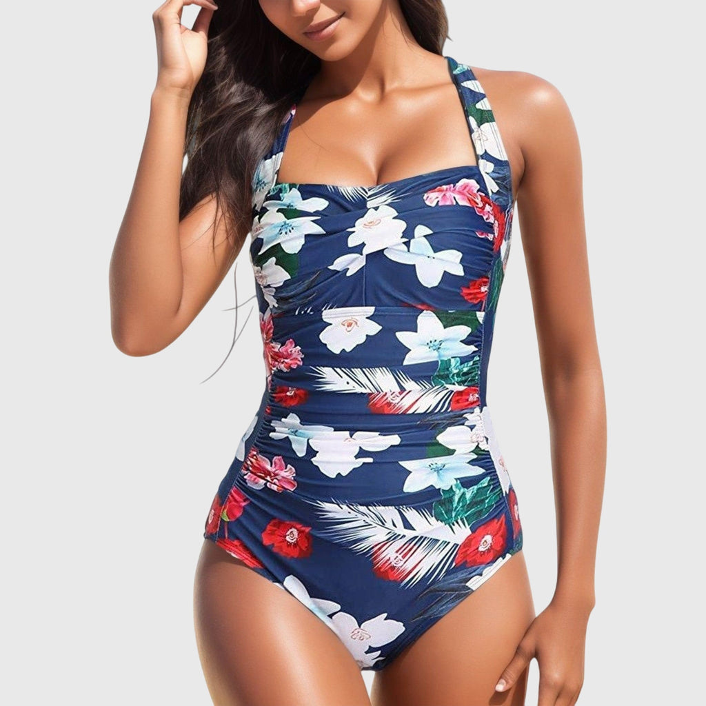 Bañador de una pieza Lina de Vega Madrid, en color negro con detalles elegantes y diseño ajustado para playa y piscina.