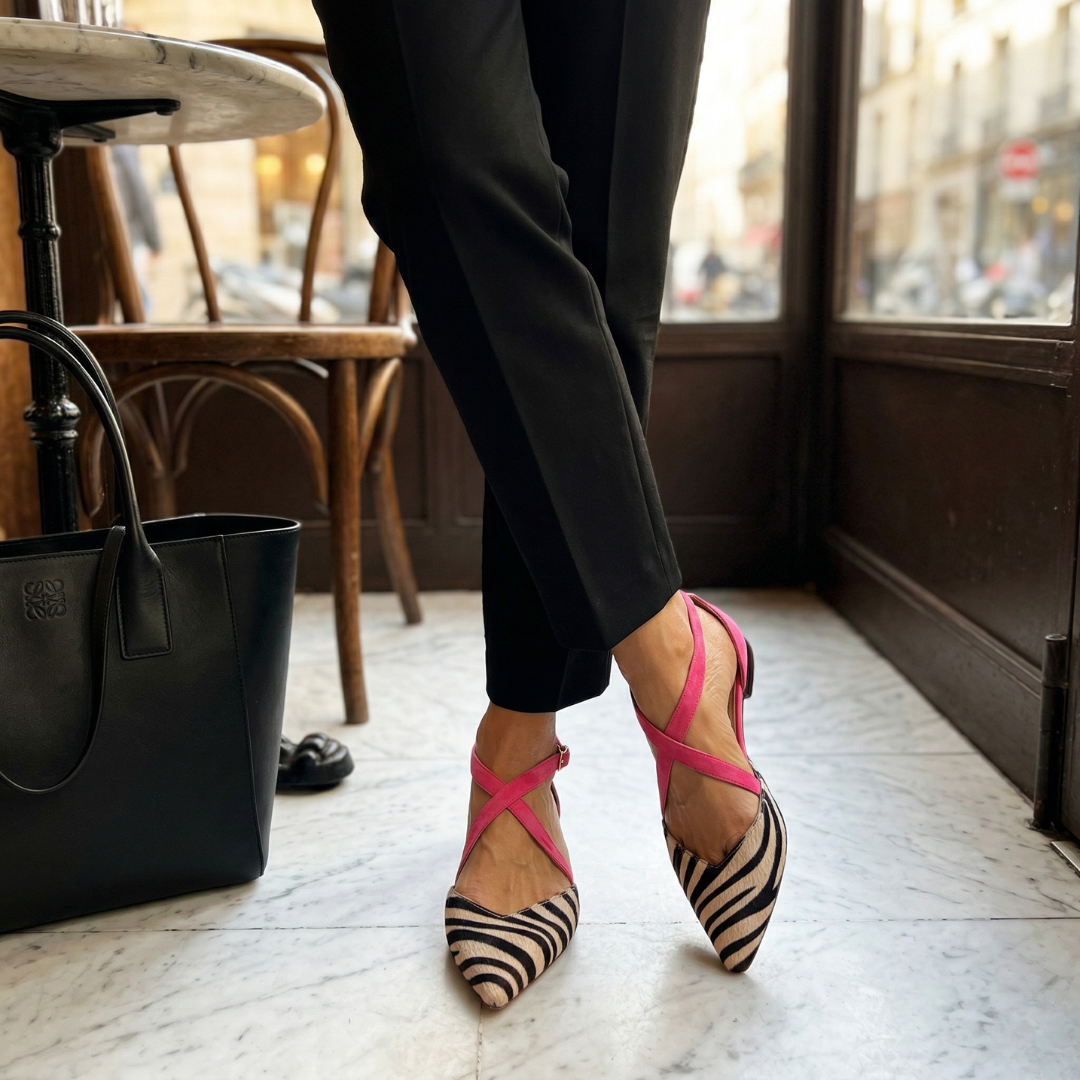 Bailarina Fern Cebra Rosa de Vega Madrid, calzado de ballet para niñas con diseño de cebra rosa y suela flexible.