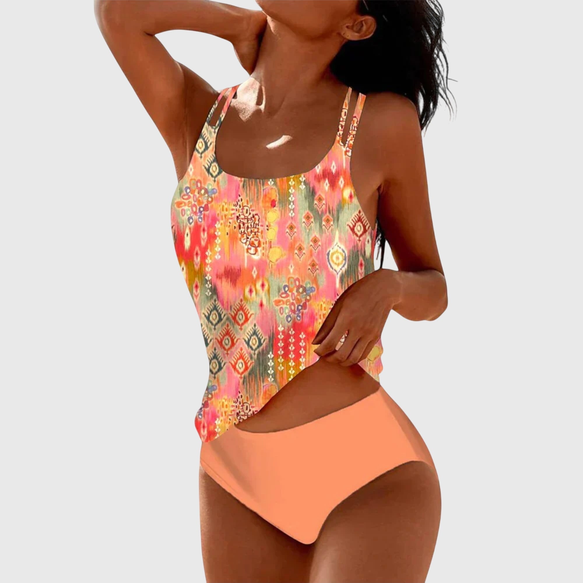 Conjunto de bañador Lina de Vega Madrid, en colores vibrantes, con diseño ajustado y detalles modernos para playa y piscina.