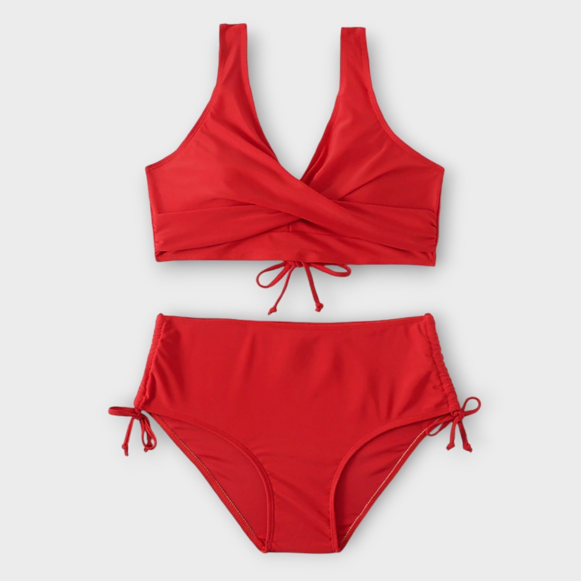 Conjunto de bikini de dos piezas Moni de Vega Madrid, con diseño estiloso y moderno en colores vibrantes.
