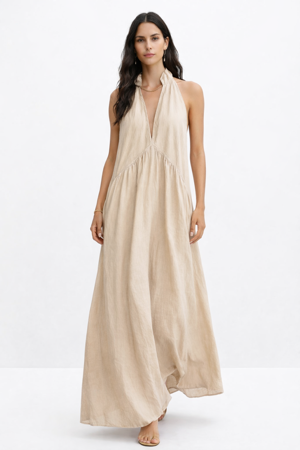 Vestido fluido Catalina de Vega Madrid con diseño relajado y estilo cómodo, suitable para ocasiones casuales y elegantes.