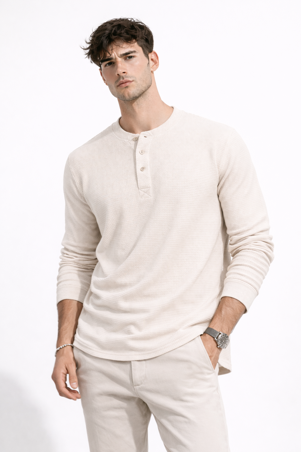 Marco | Camiseta Henley Texturizada con Botones Frontales - Vega Madrid