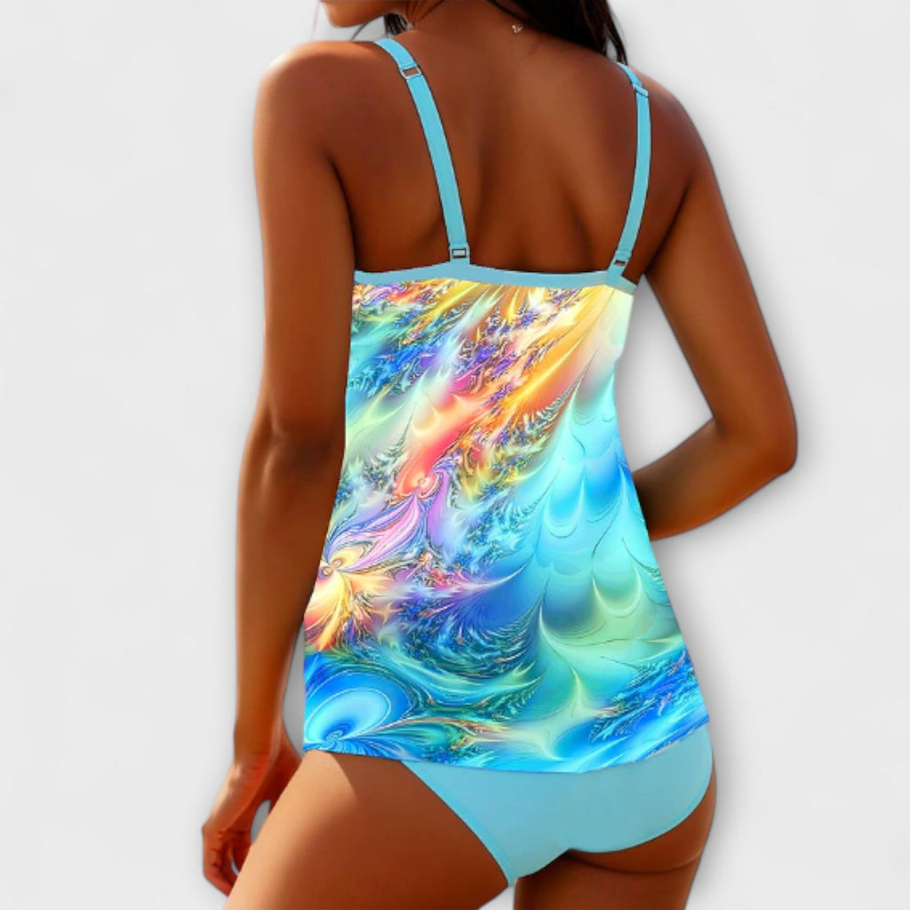 Conjunto tankini Patricia de Vega Madrid, top y pantalón de baño para mujer en color azul con detalles blancos.