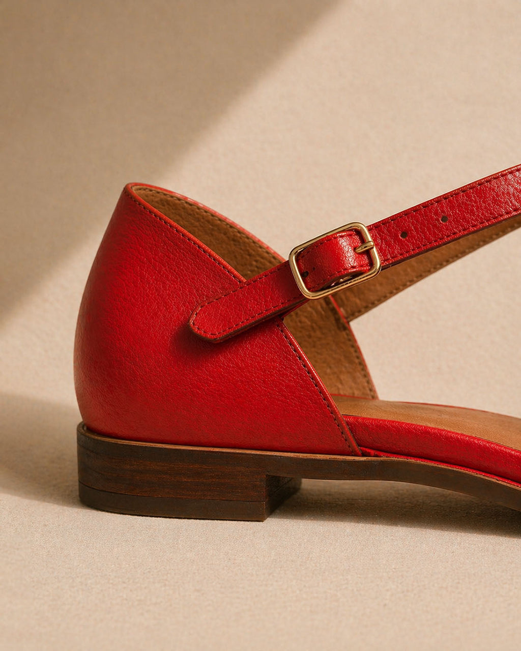 Sandalias rojas Amalfi Comfort de Vega Madrid, con diseño cómodo y elegante para mujer.
