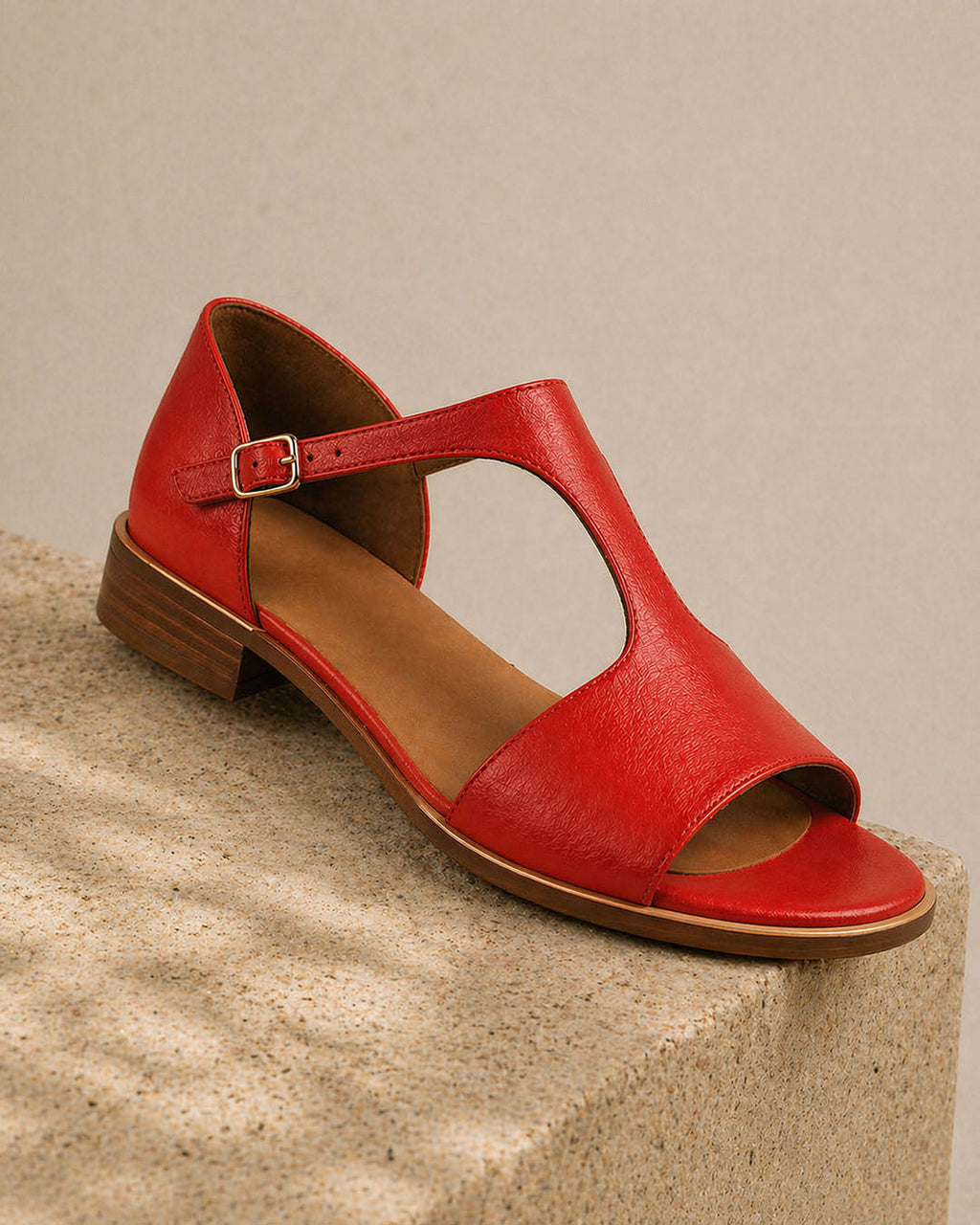 Sandalias Amalfi Comfort de Vega Madrid en color rojo, con diseño cómodo y elegante para mujer.