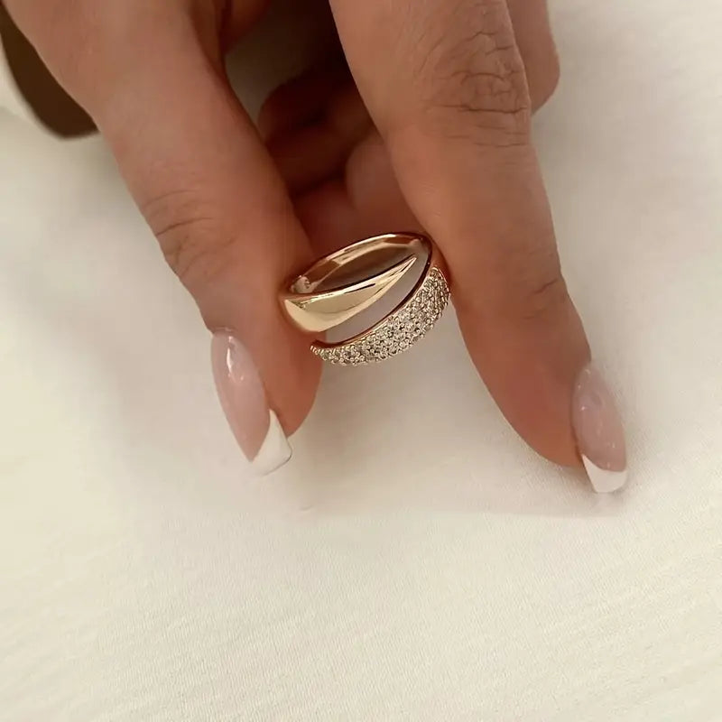 Eloisa | Anillo de Brillo Atemporal
