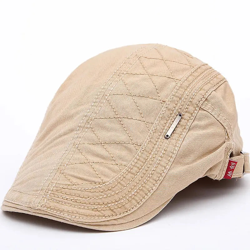 Gorra vintage Vega Madrid Tomás con motivo animal, diseño clásico y estilo único en colores neutros.