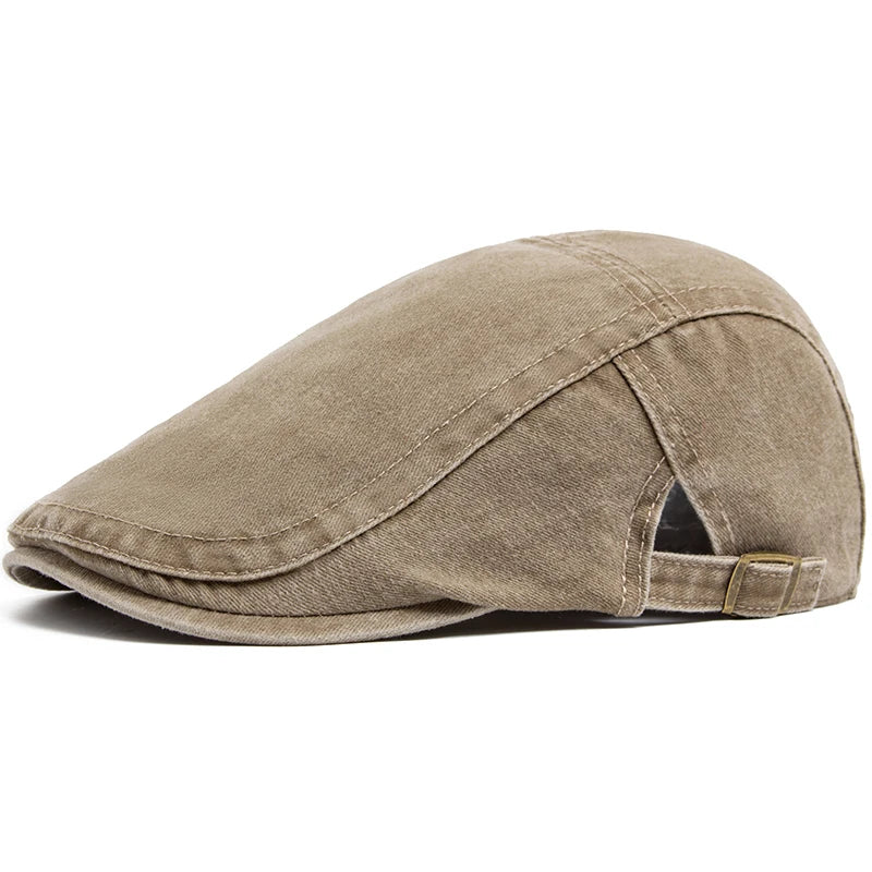 Gorra vintage Lorenzo de Vega Madrid, estilo clásico y casual, con diseño retro en colores neutros.
