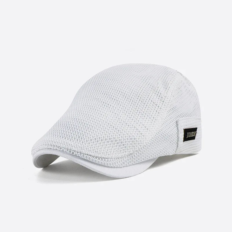 Gorra transpirable Gael de Vega Madrid, con diseño deportivo y material ligero, ideal para actividades al aire libre.