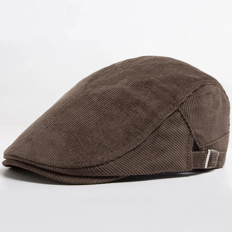 Gorra de pana para hombre Pablo de Vega Madrid, vista frontal, en color marrón con banda ajustable.