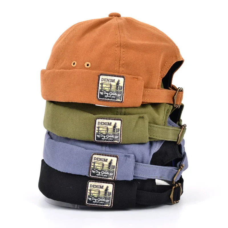 Gorra Docker vintage Iker de Vega Madrid, estilo clásico y ajustable, en color oscuro con detalles retro.