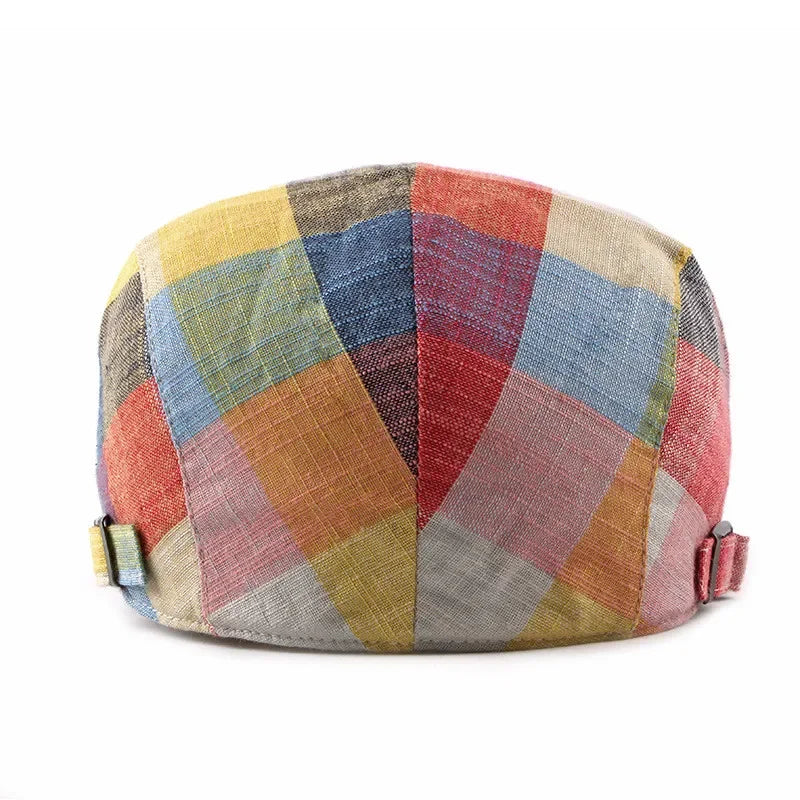 Gorra Dante Mosaico Riviera de Vega Madrid, diseño colorido y moderno en estilo casual, vista frontal con detalles de mosaico.
