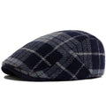 Gorra clásica para hombre César de Vega Madrid, en color neutro, con diseño sencillo y visera curva.