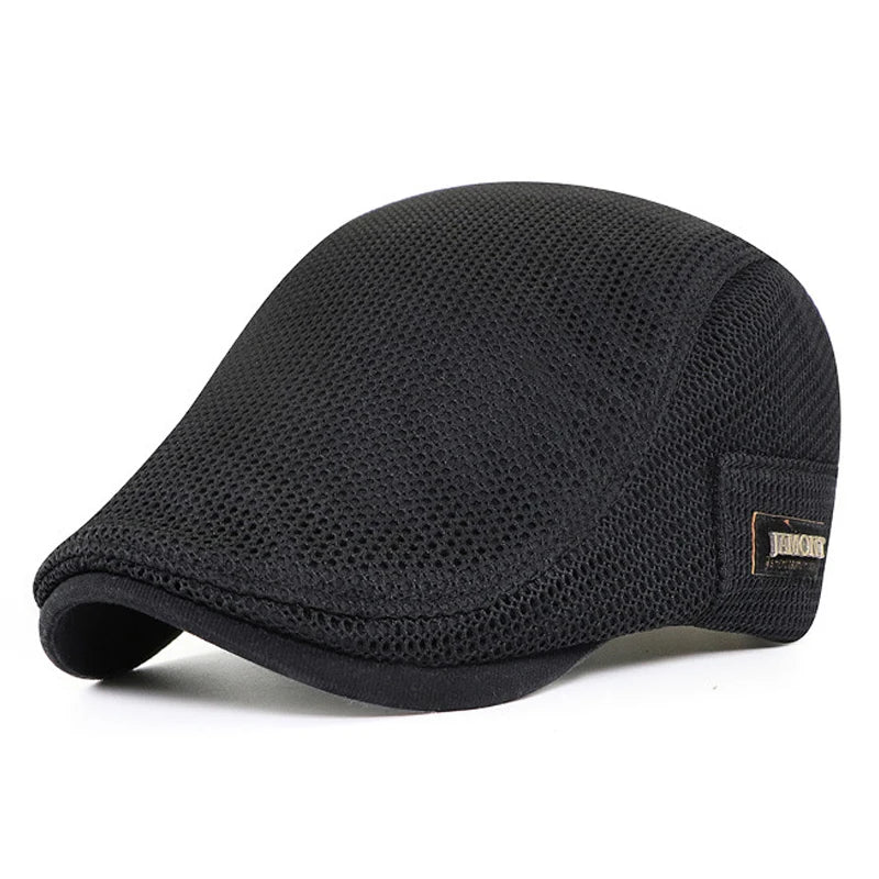 Gorra transpirable Gael de Vega Madrid, con diseño deportivo y material ligero para mayor comodidad y ventilación.