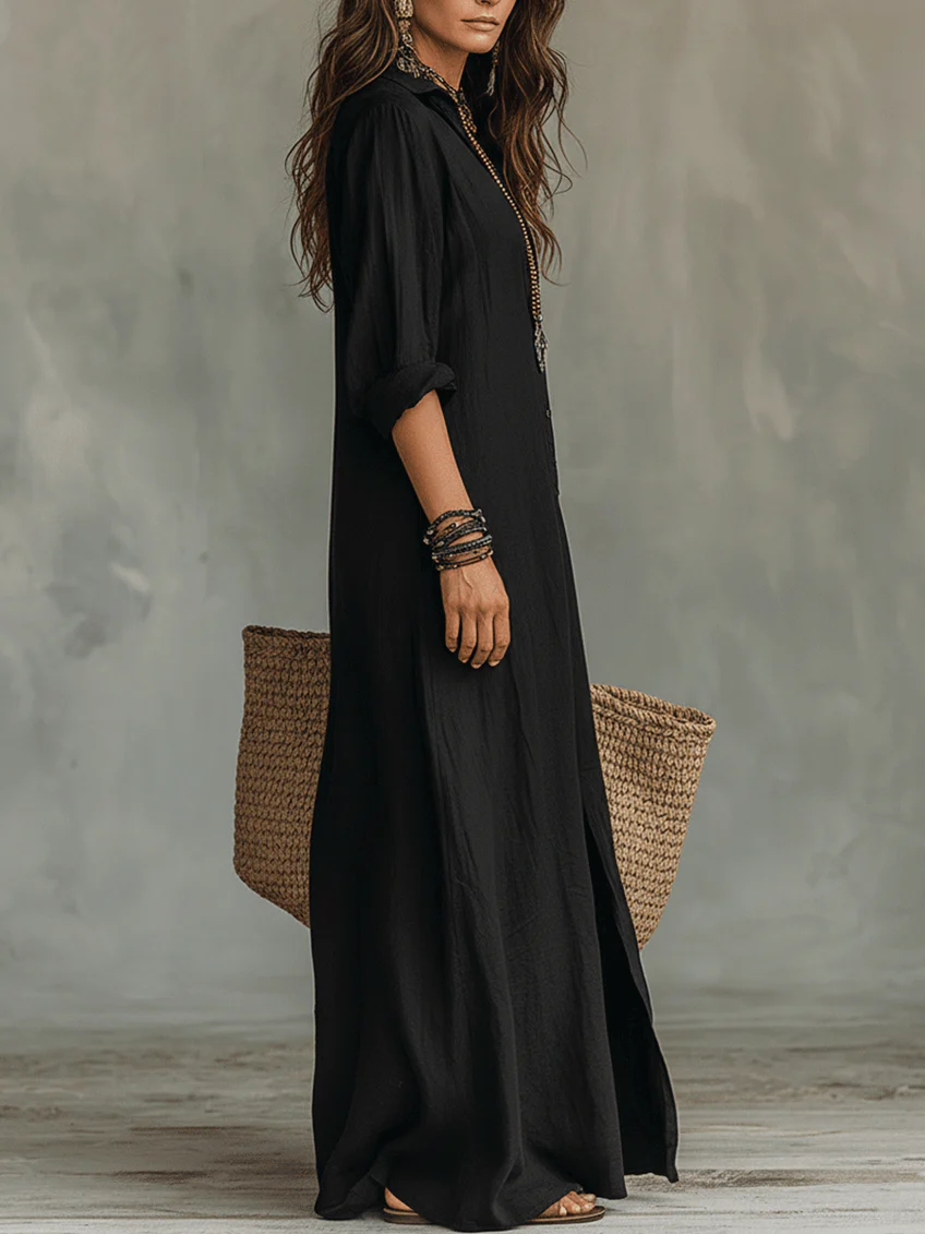 Vestido Tulum de Vega Madrid en color claro, con diseño fluido y estilo elegante para ocasiones especiales.