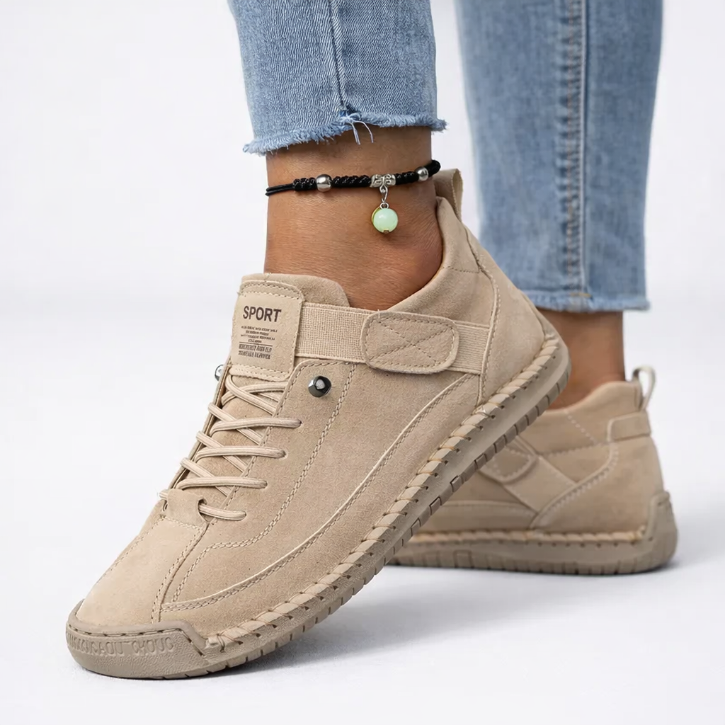 María | Sneaker Urbana con Cierre Ajustable y Confort Diario - Vega Madrid