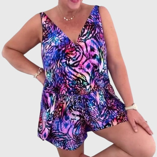 Vestido de playa Dahlia™ de Vega Madrid con diseño elegante y fluido, ideal para verano y ocasiones especiales.