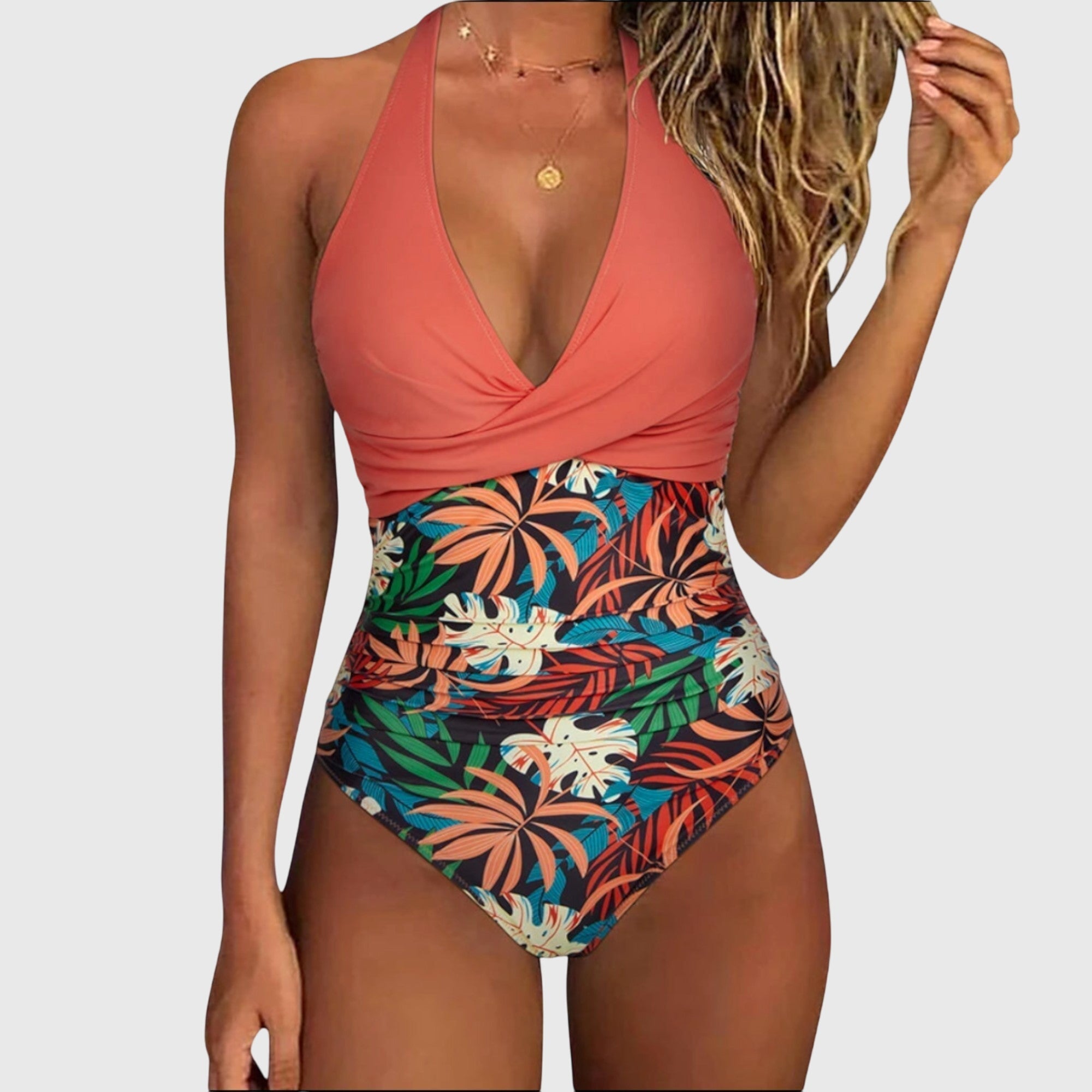 Bañador elegante para mujer Florence de Vega Madrid con escote en V y diseño moderno, en color negro.