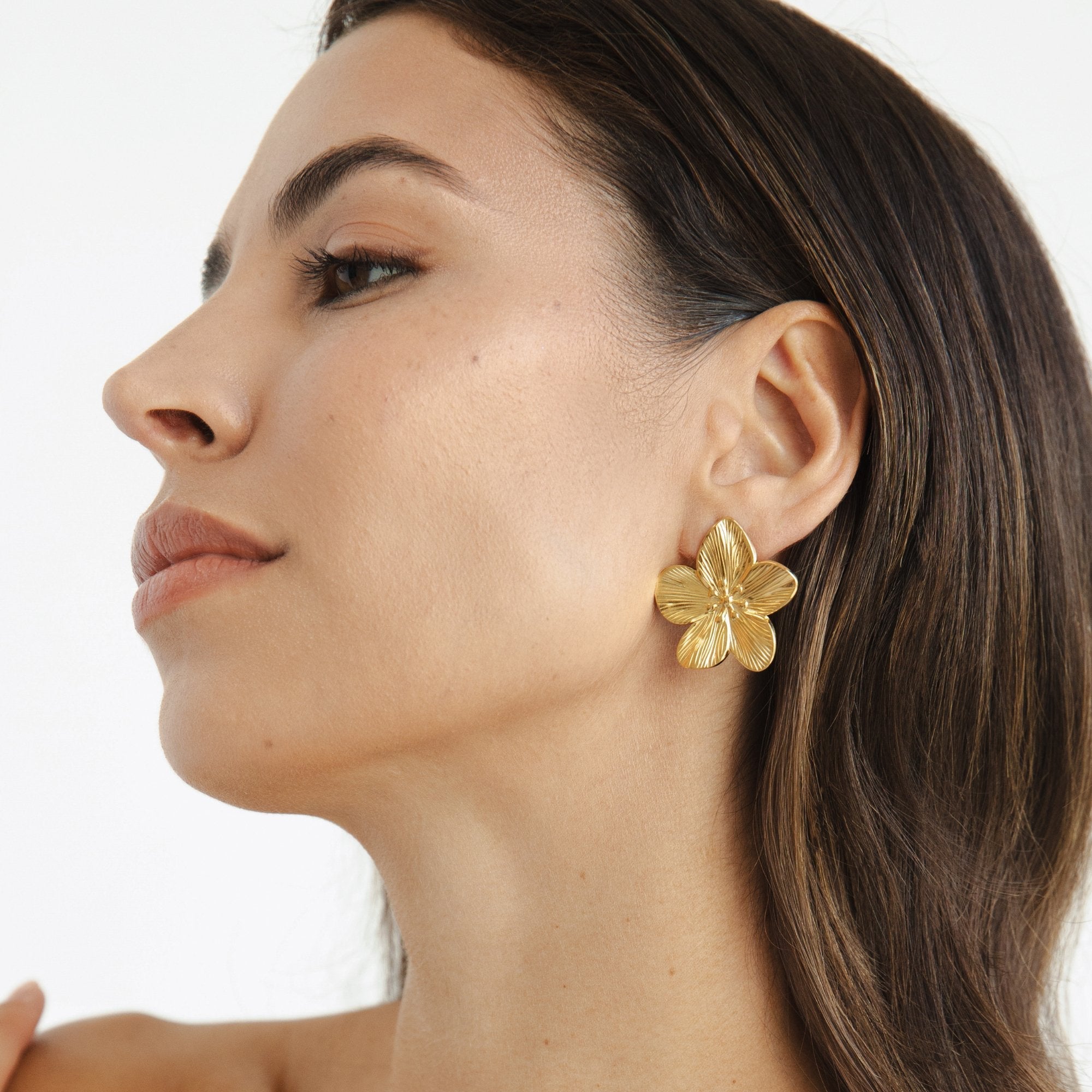 Pendientes Flor Dorada