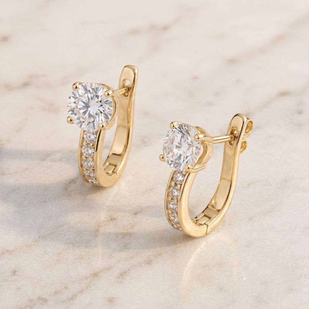 Pendientes Huggie Elegantes
