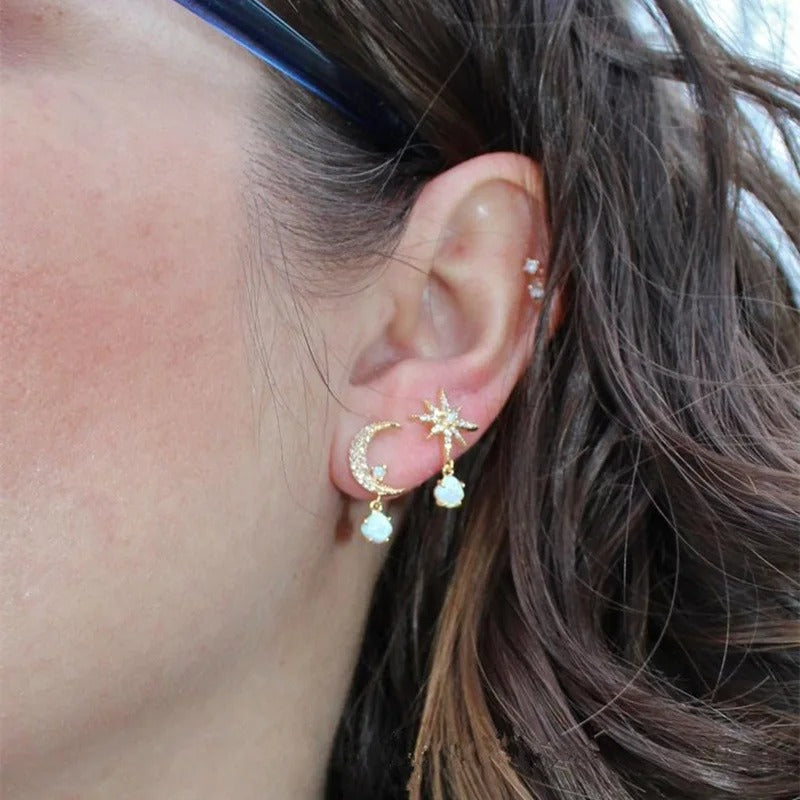 Pendientes de perla clásicos en forma de estrella de Vega Madrid, con diseño elegante y detalles en plata para mujer.