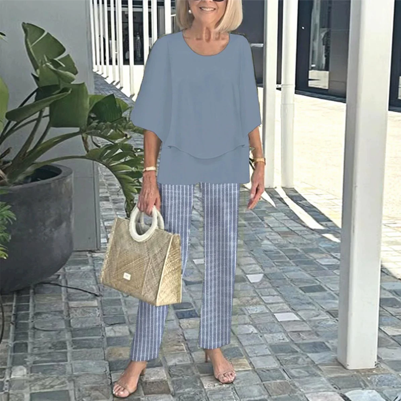Conjunto Serena de Vega Madrid, vestido y blusa en tonos suaves, con detalles elegantes y estilo cómodo para mujer.