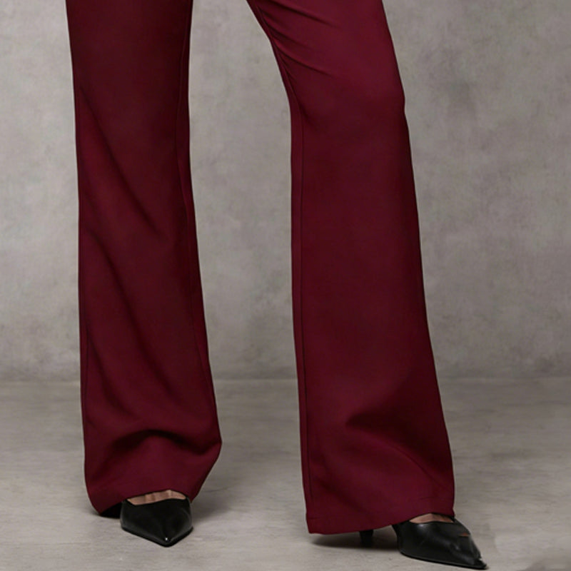 Pantalón blanco de vestir Vega Madrid, estilo formal, con cinturilla y corte recto, para mujer.