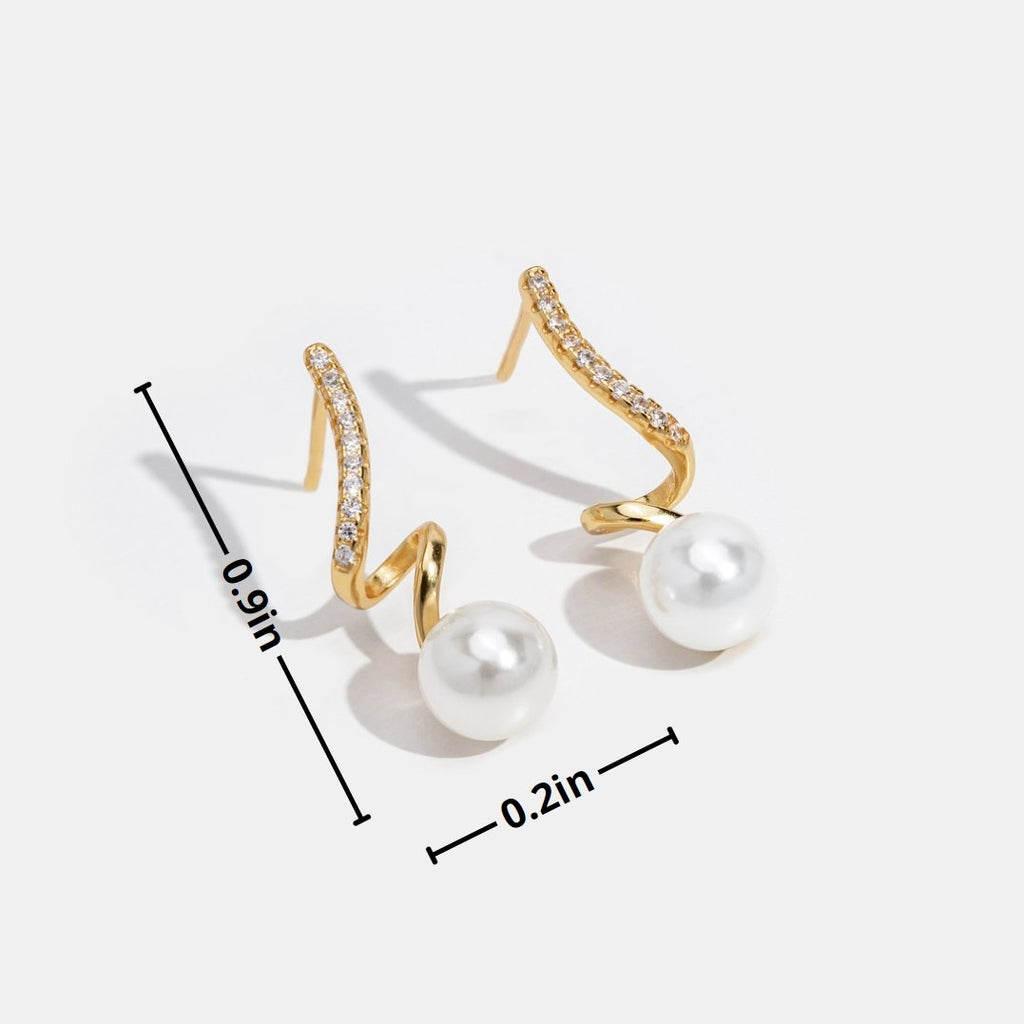 Pendientes Tam Pearl Wave de Vega Madrid, pendientes de perlas con diseño ondulado y elegante para mujer.